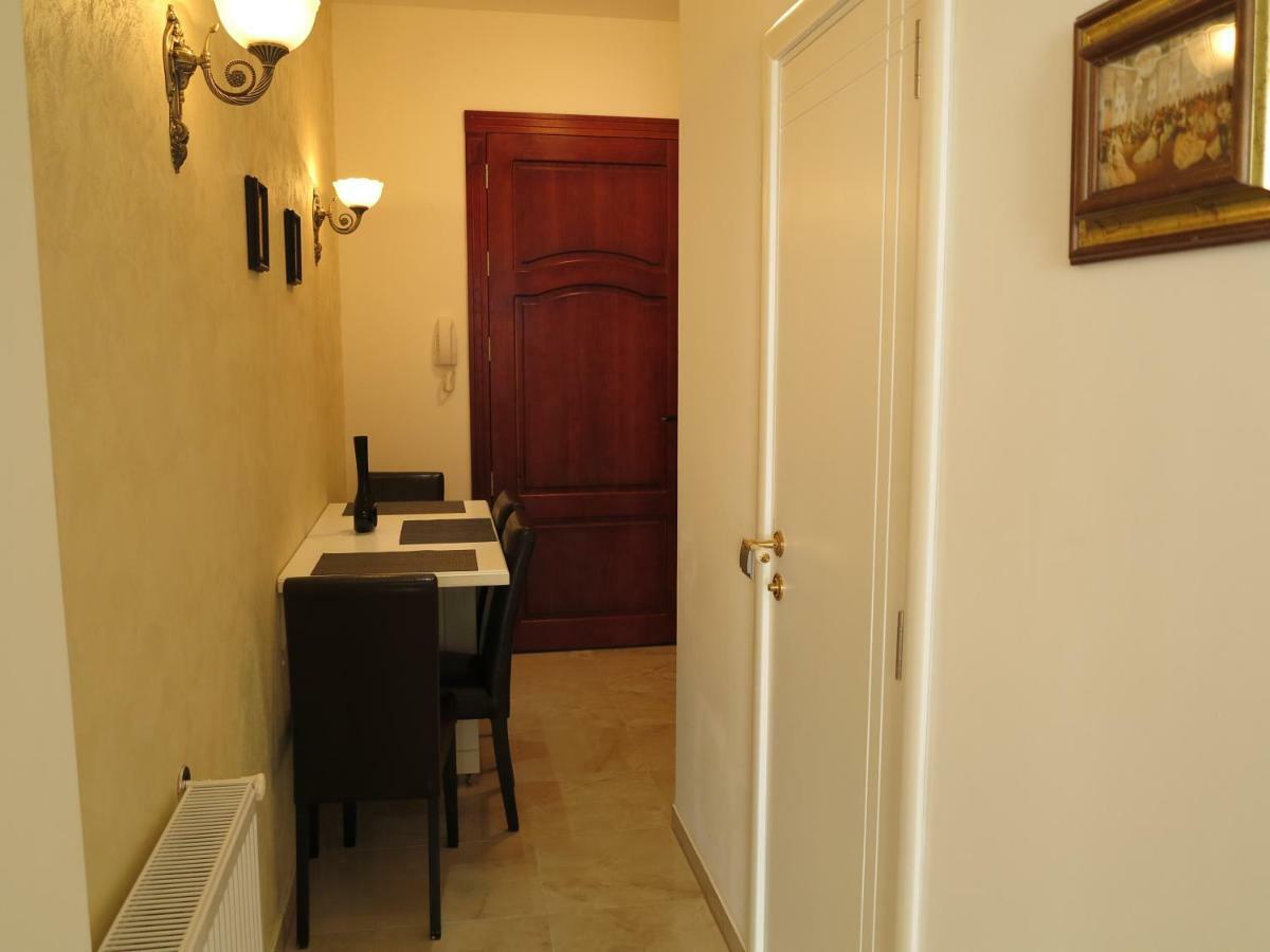 Small Luxury Kapitol Apartment Vienna Exterior photo